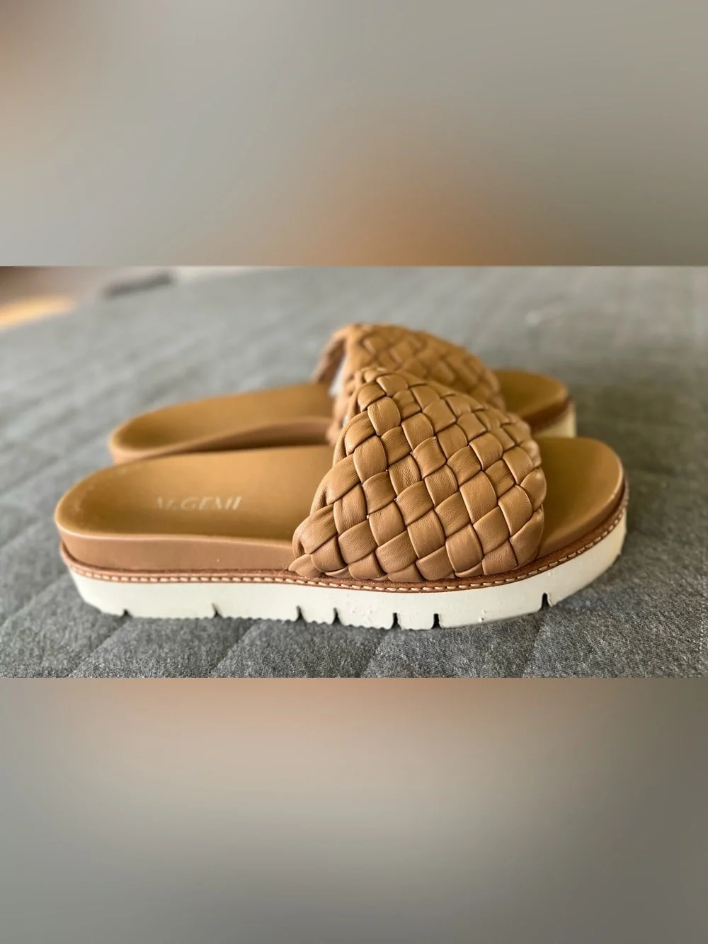 M. GEMI US 7.5 Selene Brown (Luggage) Woven Leather Slides Orig$275 Exc Cond